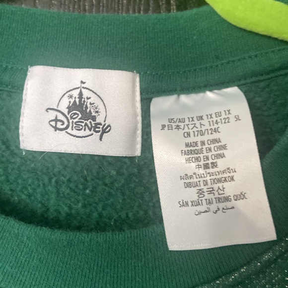 Disney Parks Santa Mickey and Minnie Christmas Holiday Sweatshirt Size 1X - Picture 2 of 4